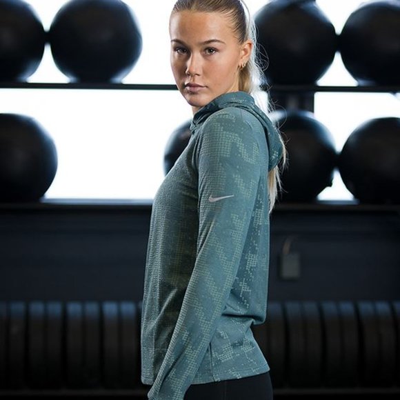 NIKE THERMA-FIT ADV HOODIE & LEGGING Set - Picture 4 of 16